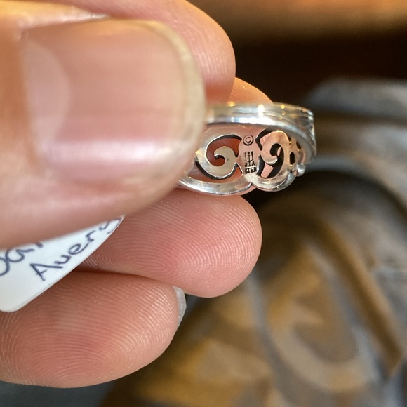 James Avery sterling silver ring - Picture 2 of 5